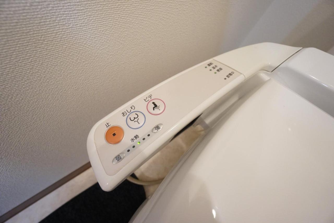 Apartment House Hakuyu Motomachi K Осака Екстериор снимка