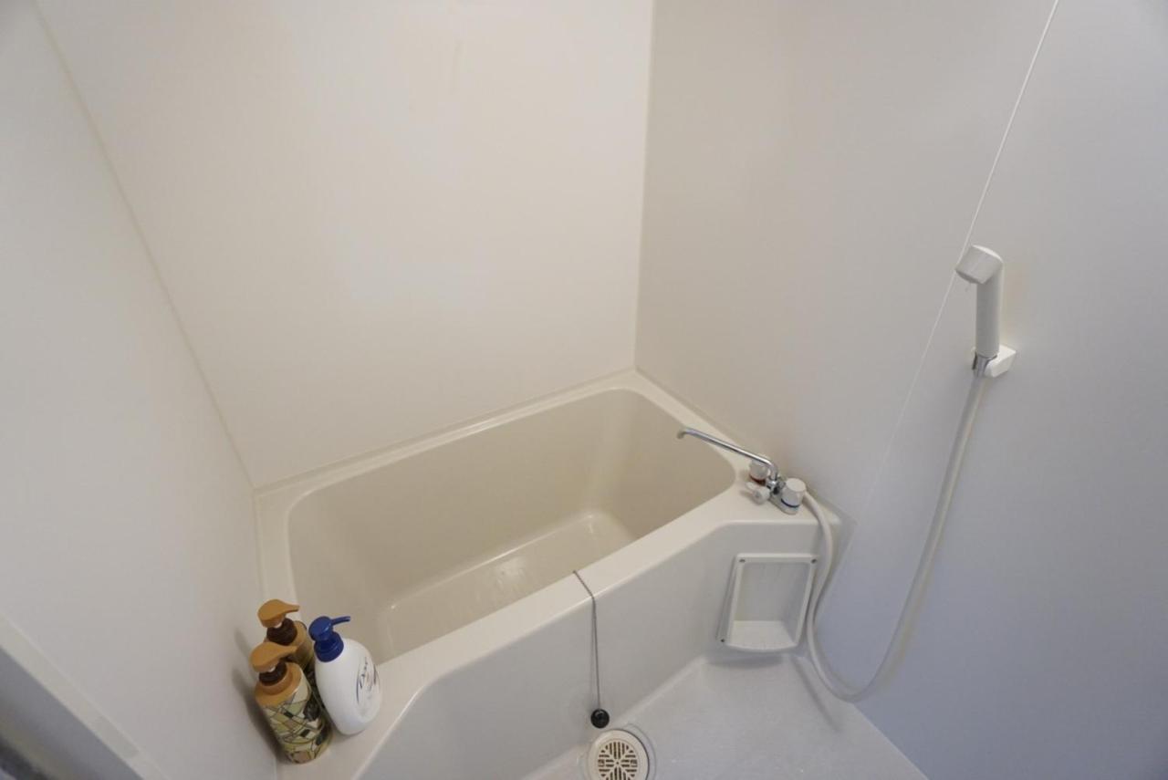 Apartment House Hakuyu Motomachi K Осака Екстериор снимка